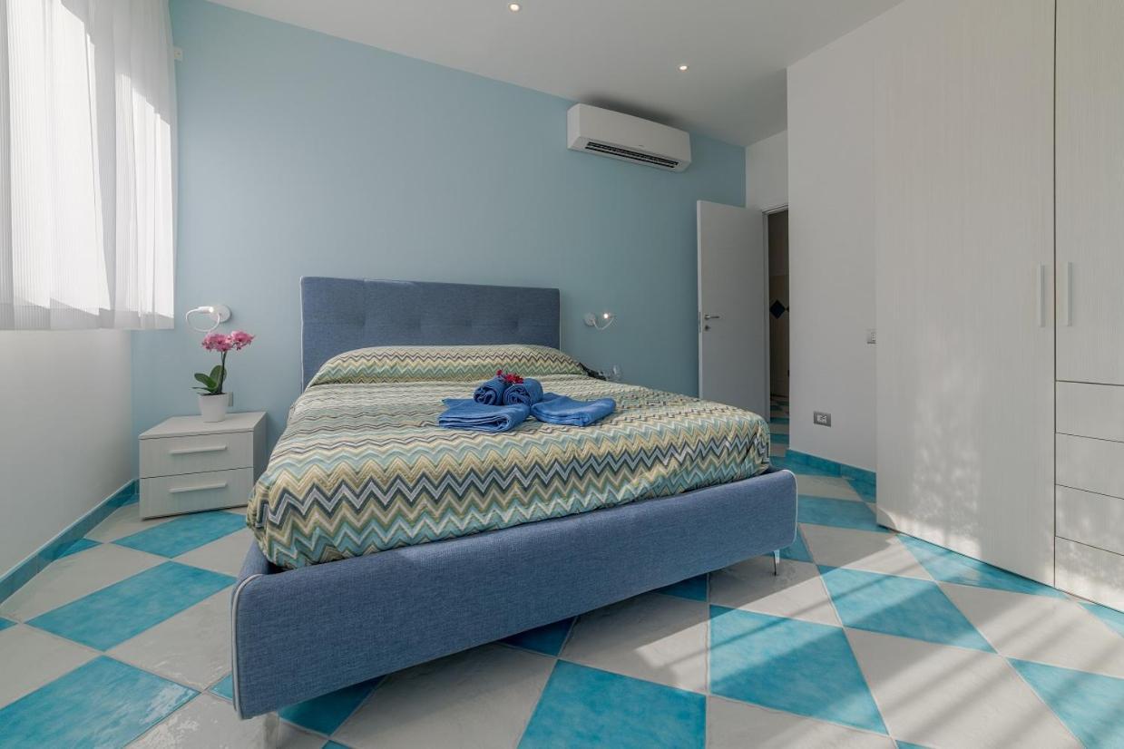 La Conchiglia Apartments Deiva Marina Exteriör bild