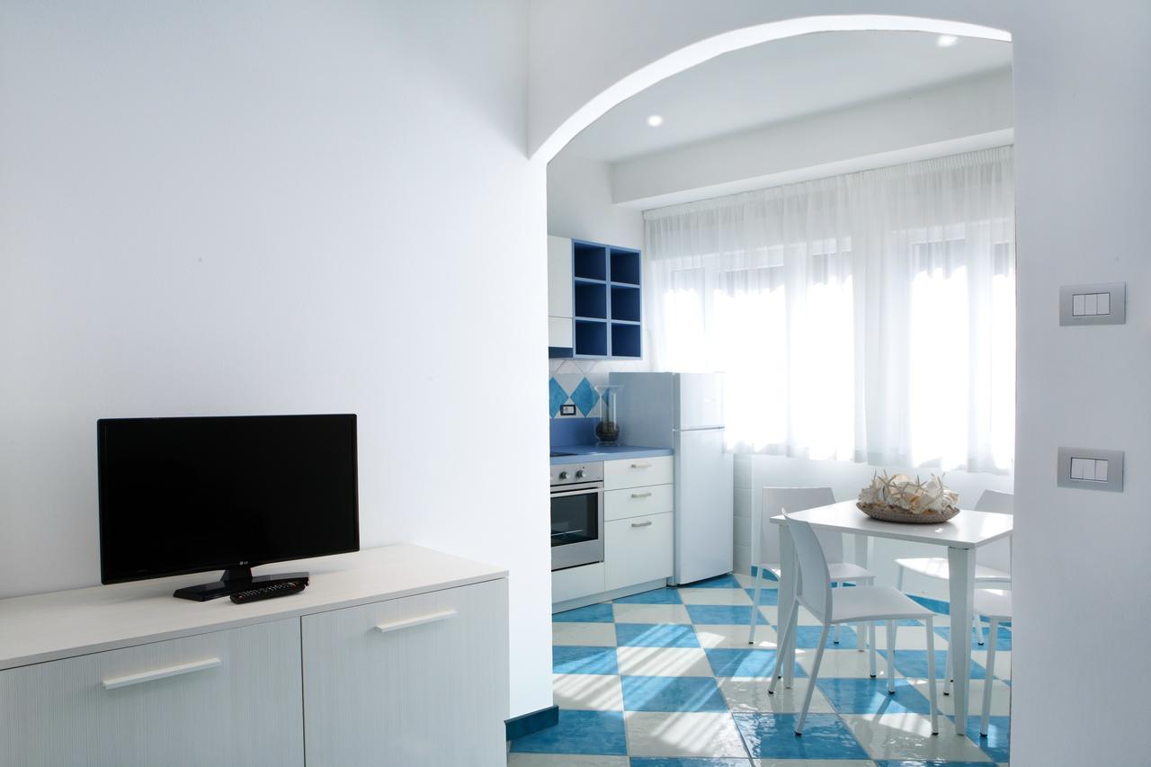 La Conchiglia Apartments Deiva Marina Exteriör bild