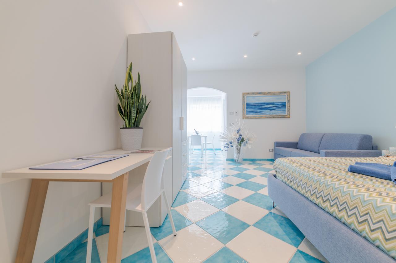 La Conchiglia Apartments Deiva Marina Exteriör bild